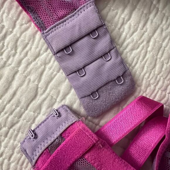 Victorias Secret Padded No-Wire Bra Womans 36DD Strappy Adjustable Lace Purple - Picture 8 of 11